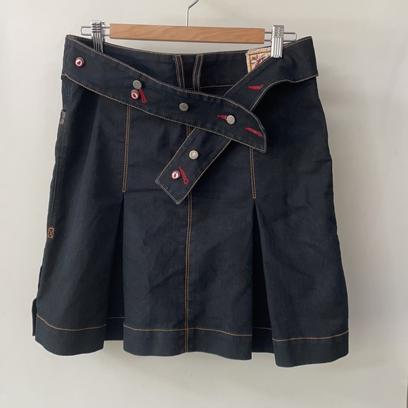 Oilily denim pleated skirt with belt - Picture 2 of 4